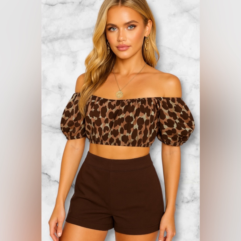 PrettyLittleThing Cropped Camo Off Shoulder Blouse Top Boho Cottagecore Size 8 - Picture 2 of 10